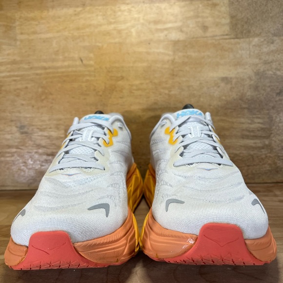 Hoka One One Arahi 6 Womens Sz 11 Running Shoes Nimbus Cloud Blanc de Blanc - Picture 2 of 12